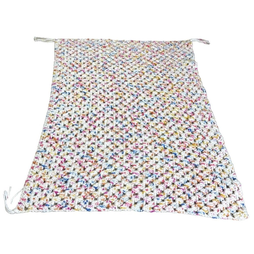 Hand Knit Baby Blanket Girl / Boy Hand Made Yarn Edge 26.5'x 22'